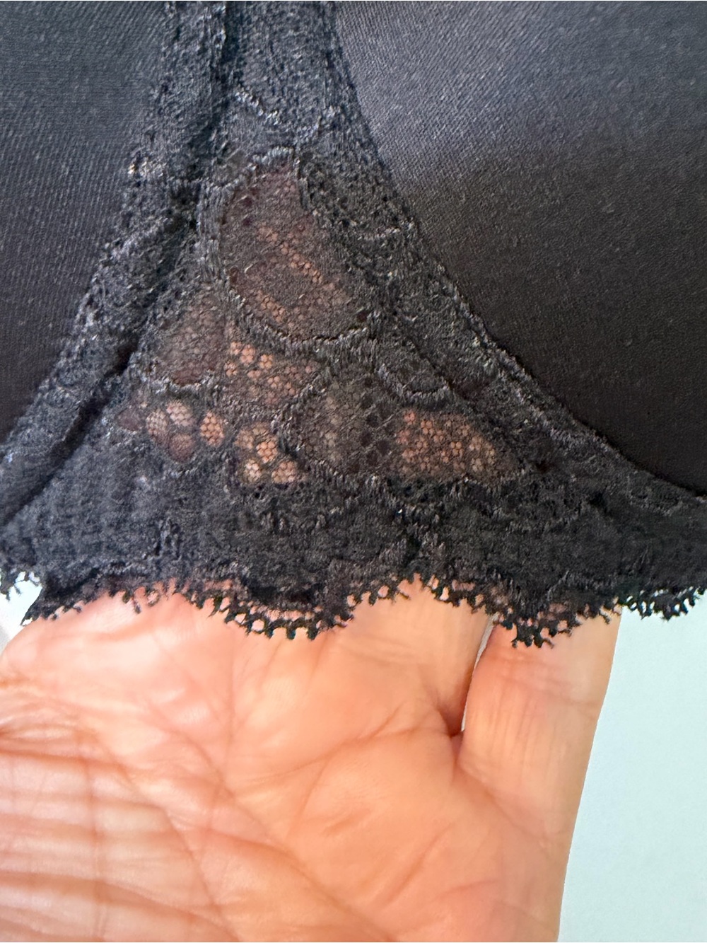 Simone Perele Caresse 3D Plunge T-Shirt Bra in Black Sz 32H - Picture 10 of 15